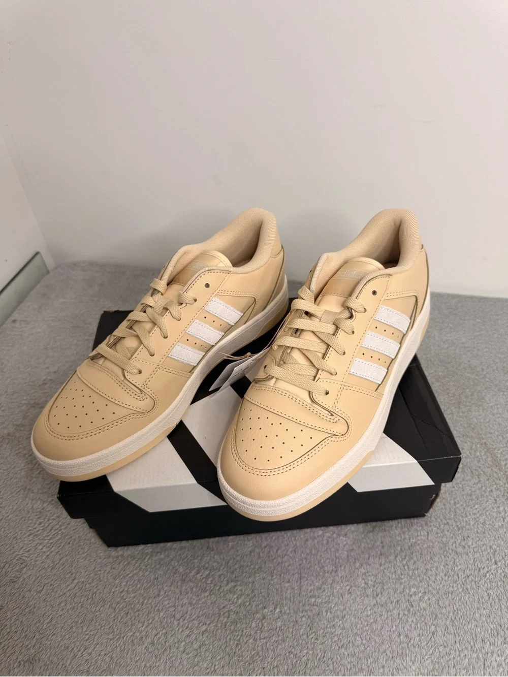 Adidas Break Start Low W Beige Cream Sneakers Women’s 9.5 NIB